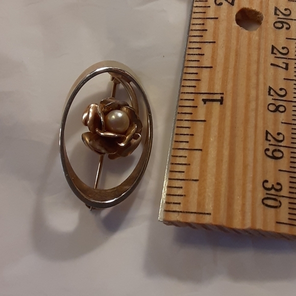 Rose and Pearl Brooch - Picture 5 of 6